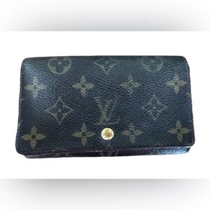 LOUIS VUITTON Monogram Porte Monnaie Billets Tresor Wallet